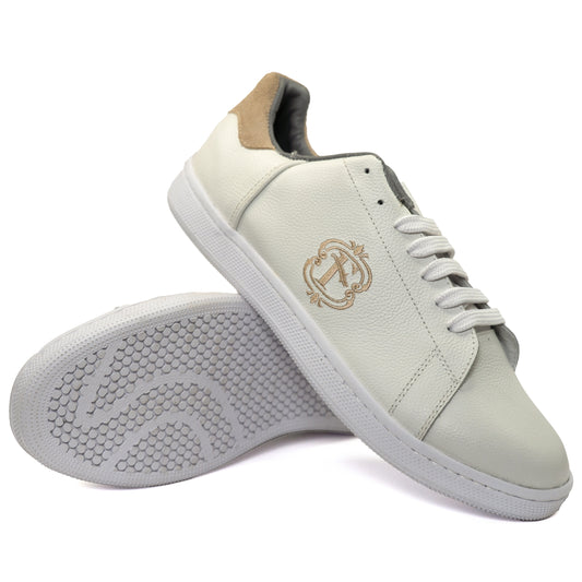 White & beige leather sneaker