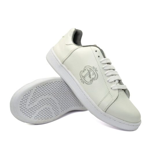 All white leather sneaker